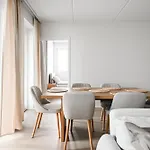 Premium Retreat - 3bdr - Sauna